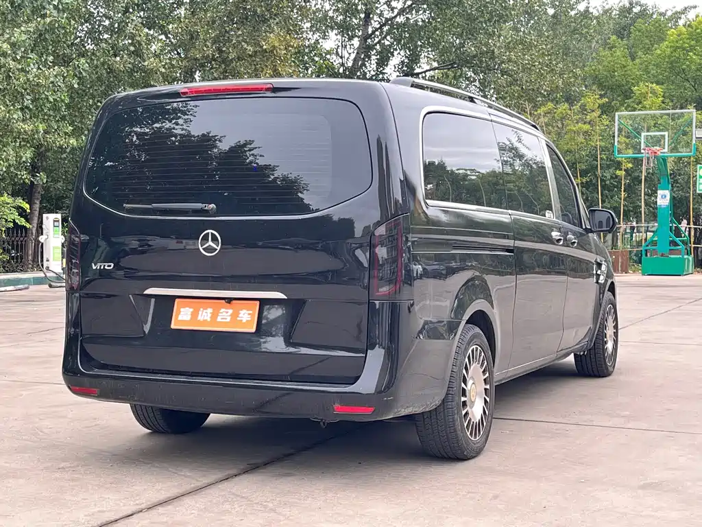 Mercedes-Benz Vito — фото 14