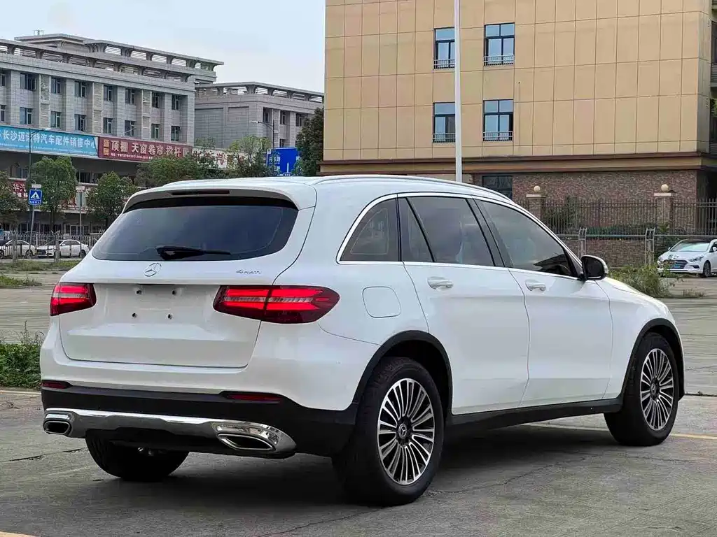Mercedes-Benz GLC — фото 4
