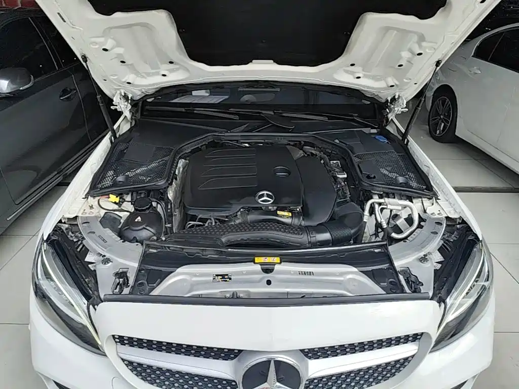 Mercedes-Benz C-Class — фото 16