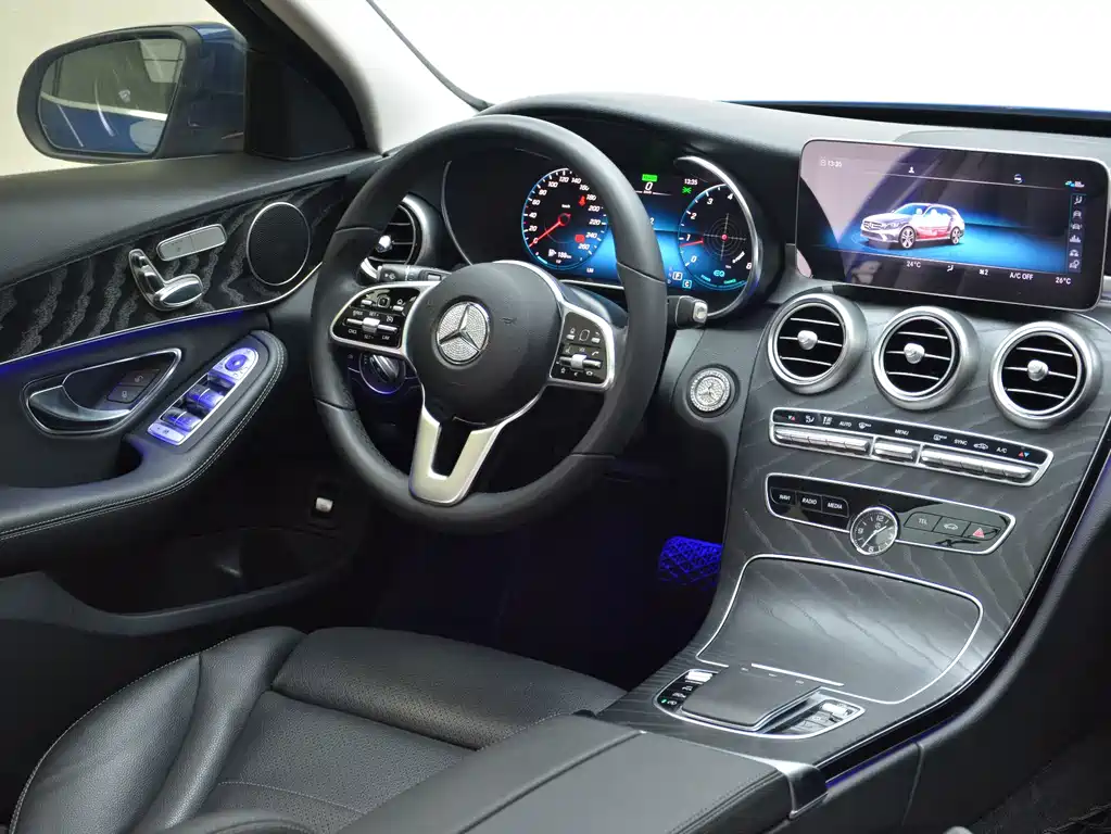 Mercedes-Benz C-Class (Import) — фото 9
