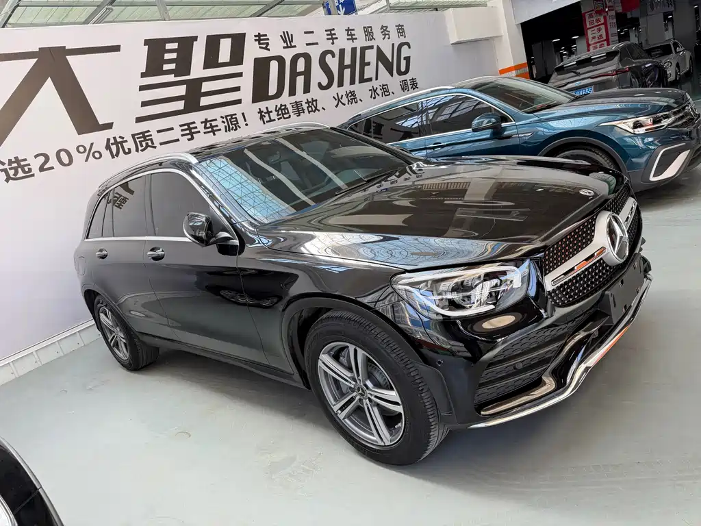 Mercedes-Benz GLC — фото 3