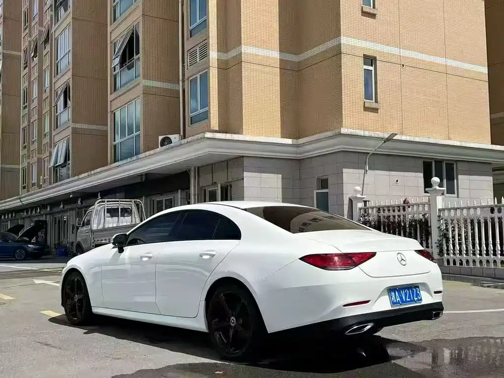 Mercedes-Benz CLS — фото 7