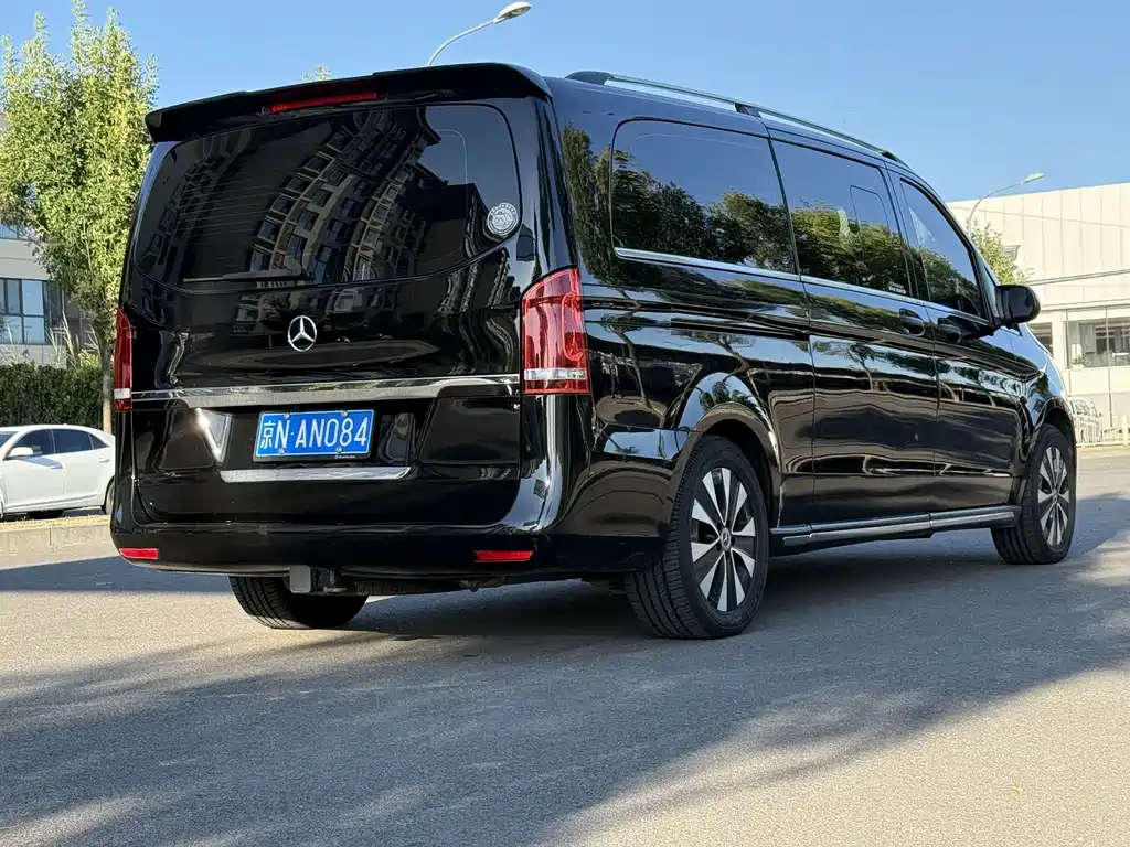 Mercedes-Benz Vito — фото 15