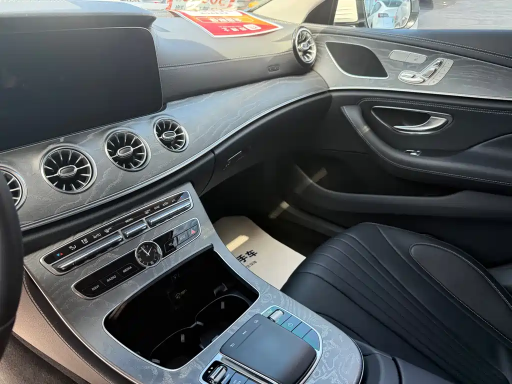 Mercedes-Benz CLS — фото 5