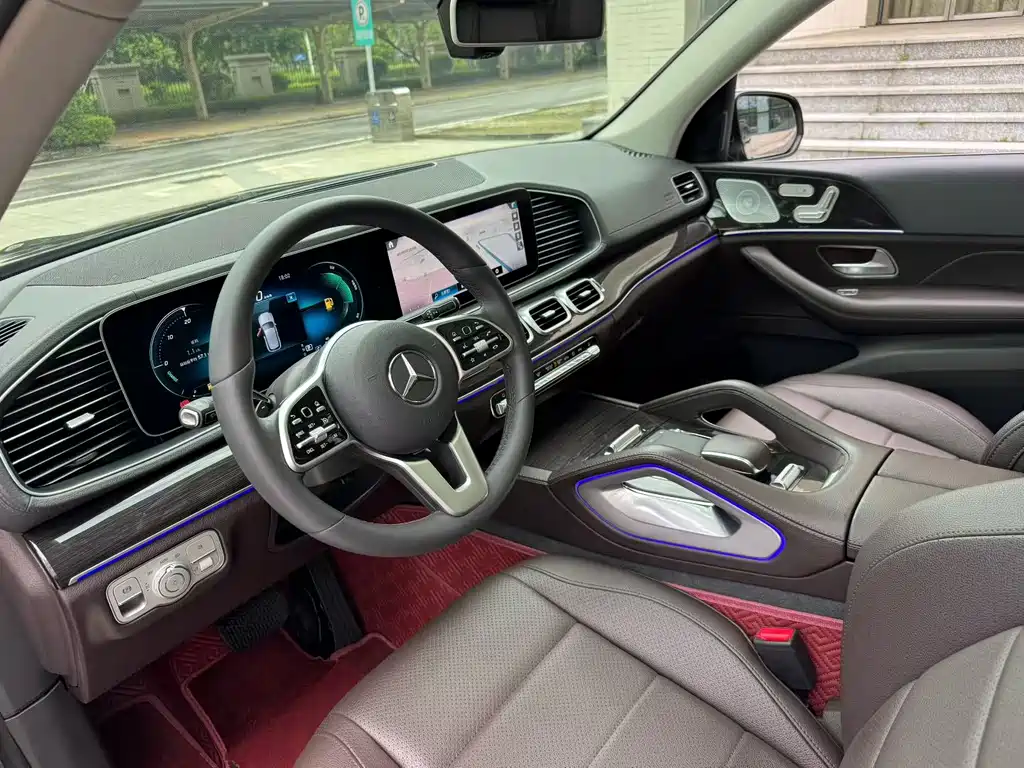 Mercedes-Benz GLE (Import) — фото 8