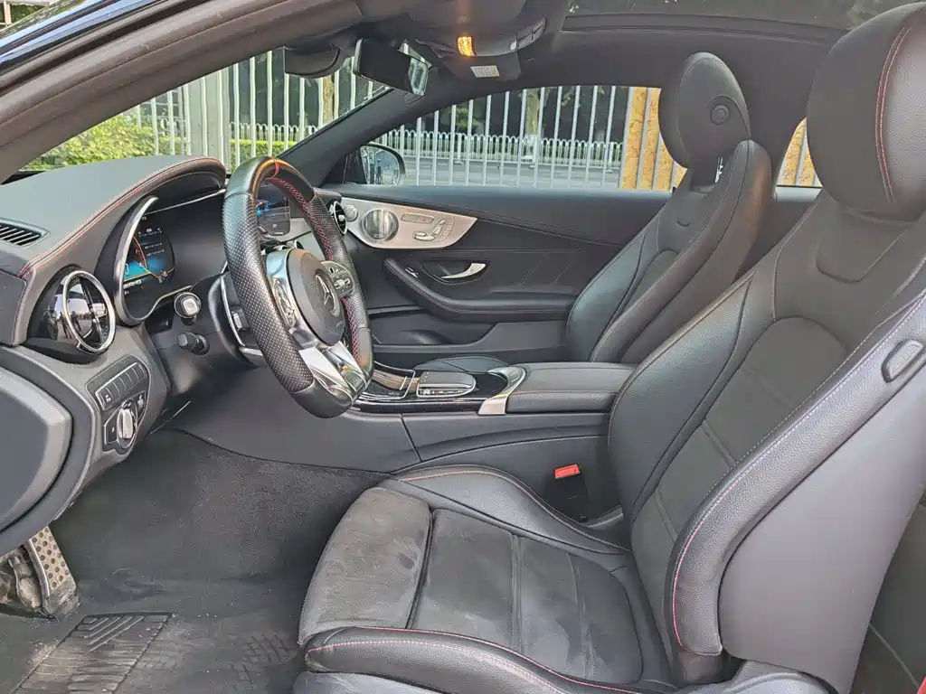 Mercedes-Benz C-Class AMG — фото 10