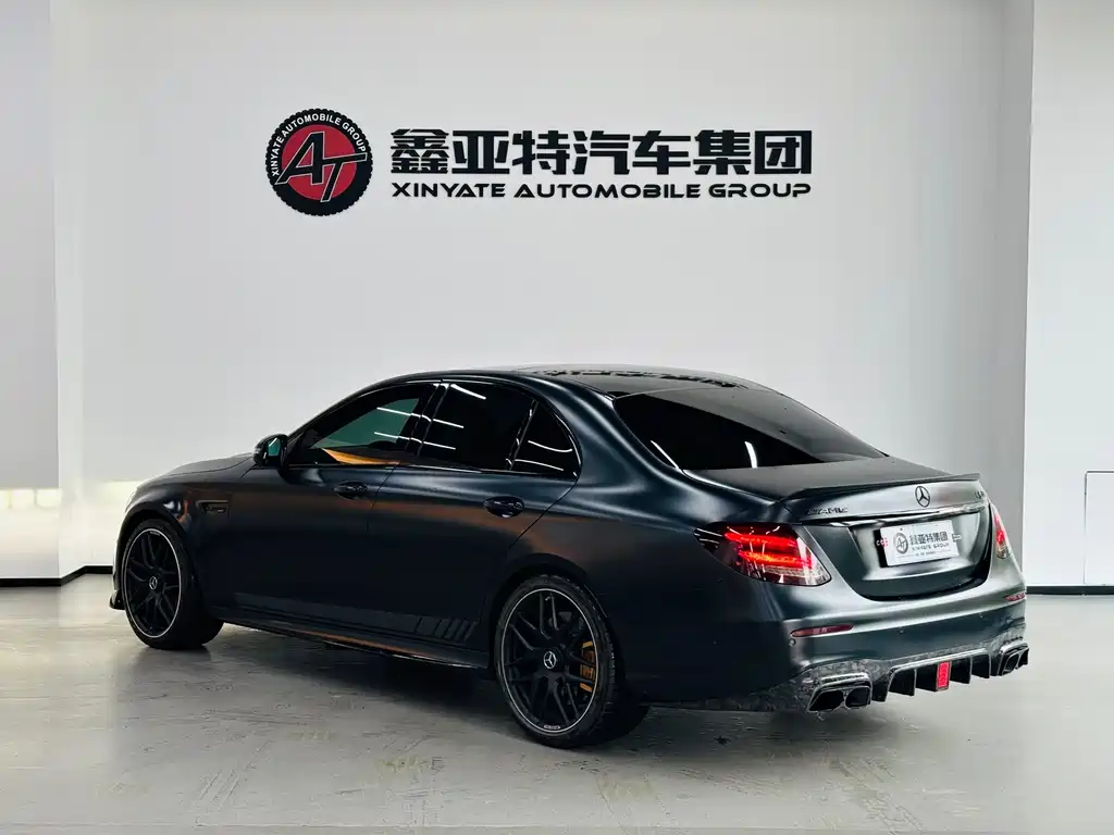 Mercedes-Benz E-Class AMG — фото 4