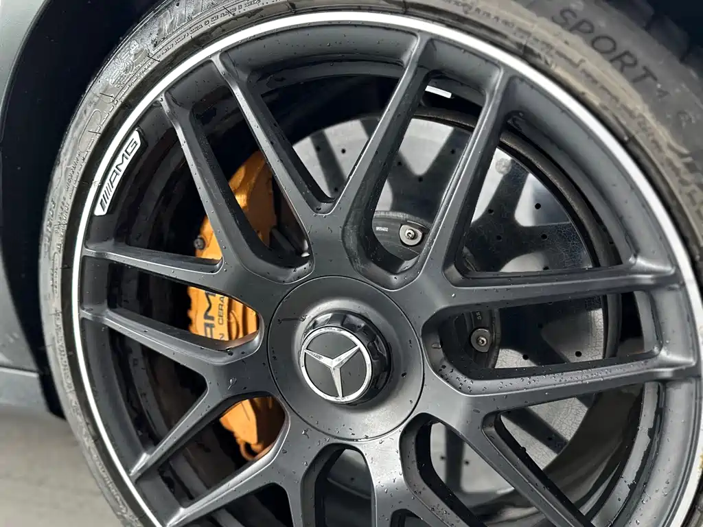Mercedes-Benz E-Class AMG — фото 6