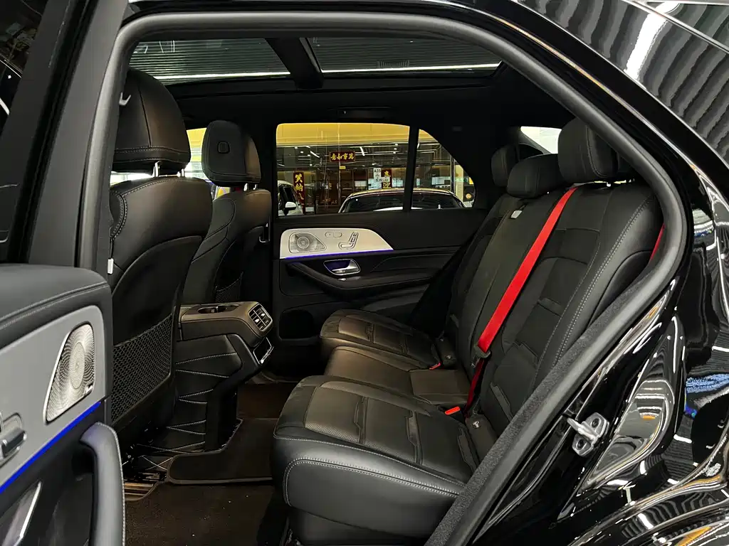Mercedes-Benz GLE AMG — фото 7