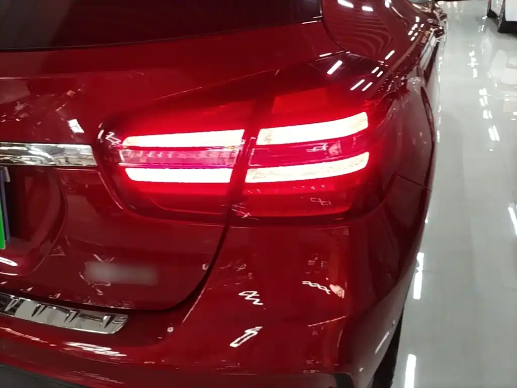 Mercedes-Benz GLA — фото 8