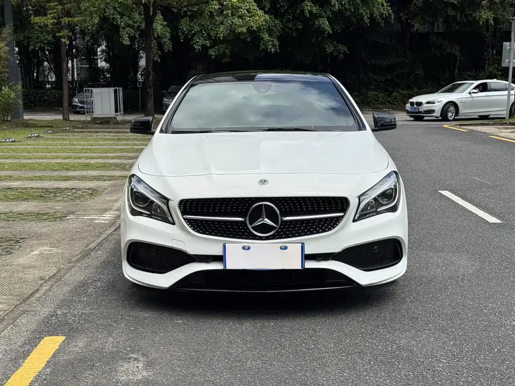 Mercedes-Benz CLA (Import) — фото 2