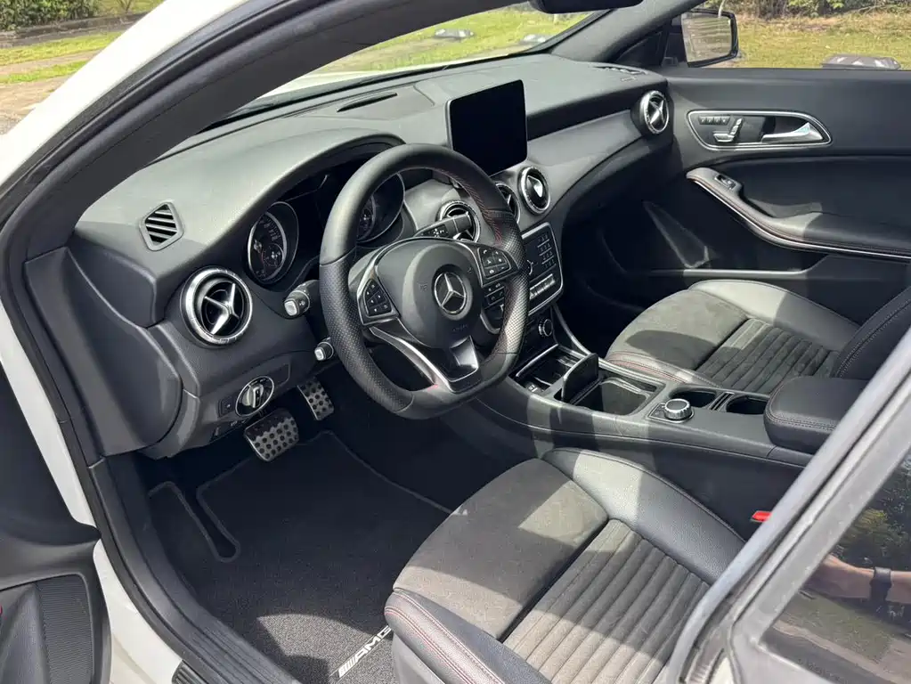 Mercedes-Benz CLA (Import) — фото 5
