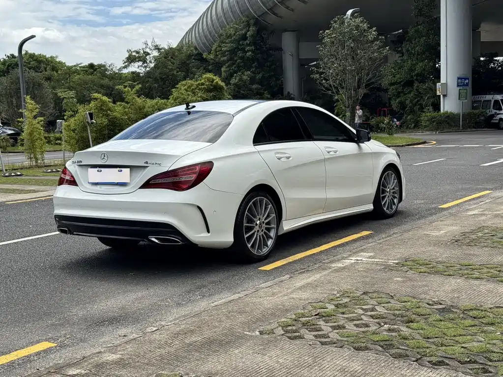 Mercedes-Benz CLA (Import) — фото 9