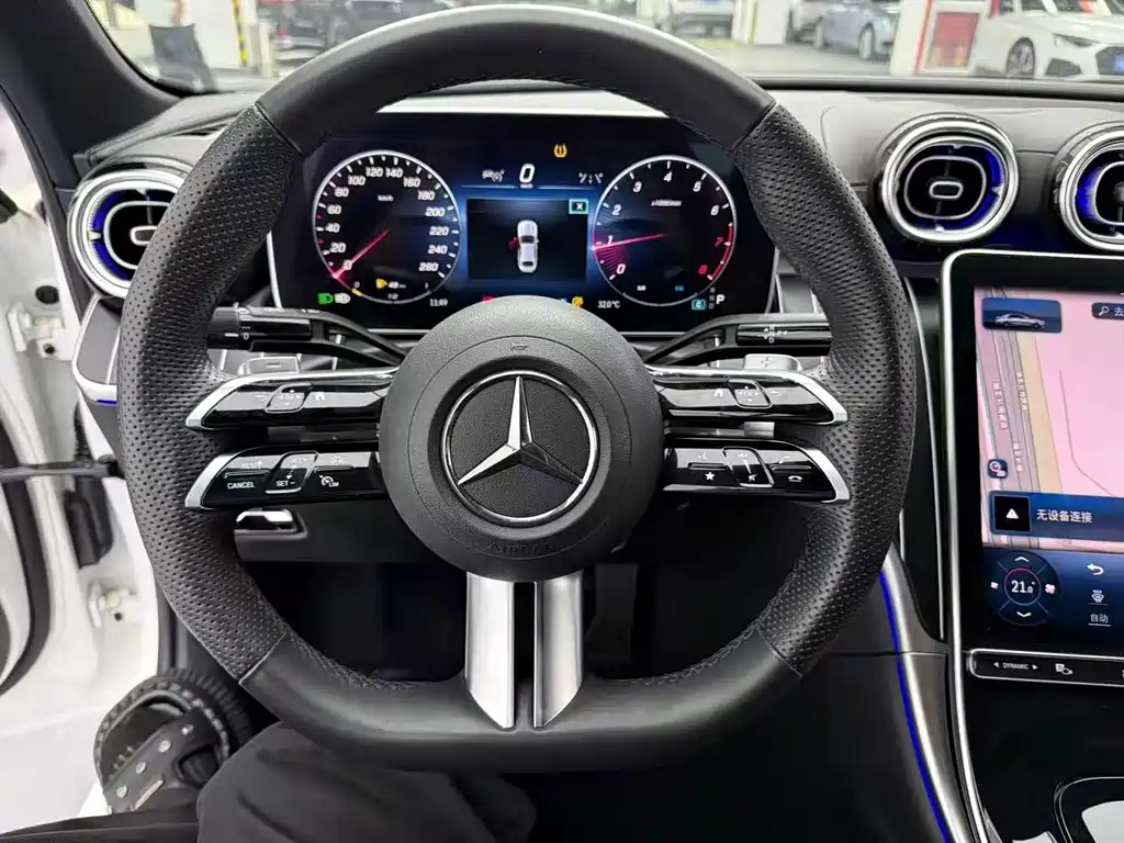 Mercedes-Benz C-Class — фото 6
