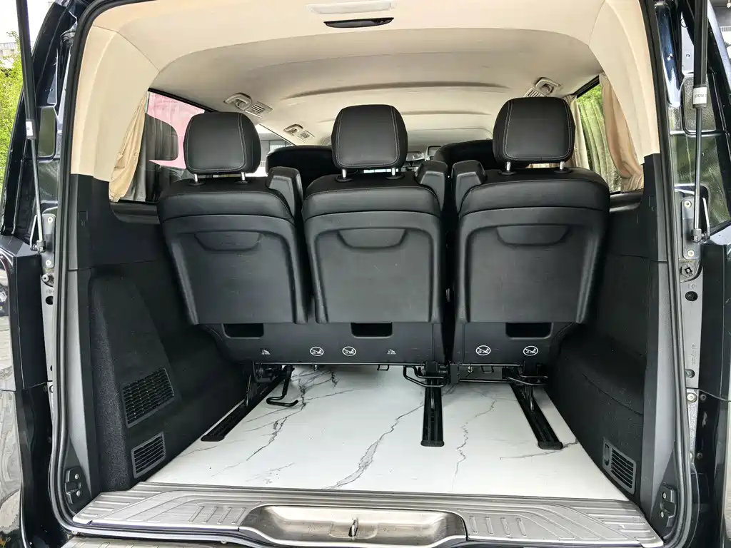 Mercedes-Benz Vito — фото 13