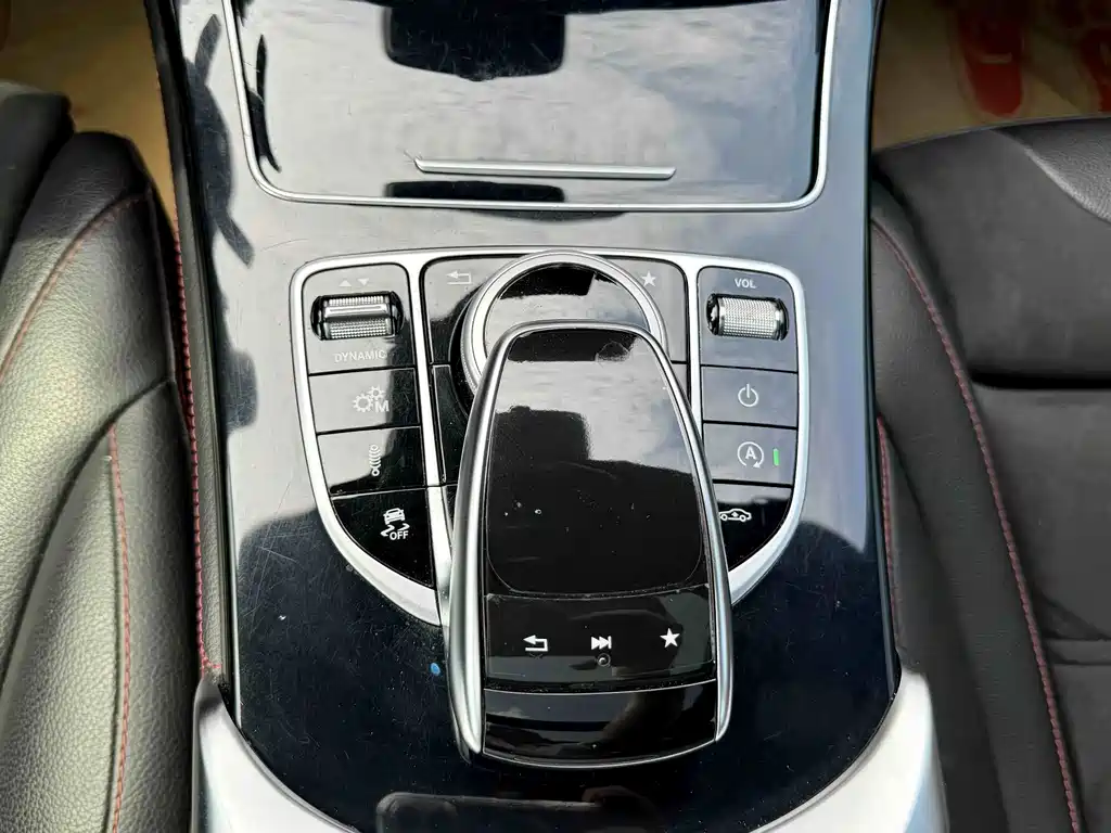 Mercedes-Benz GLC AMG — фото 13