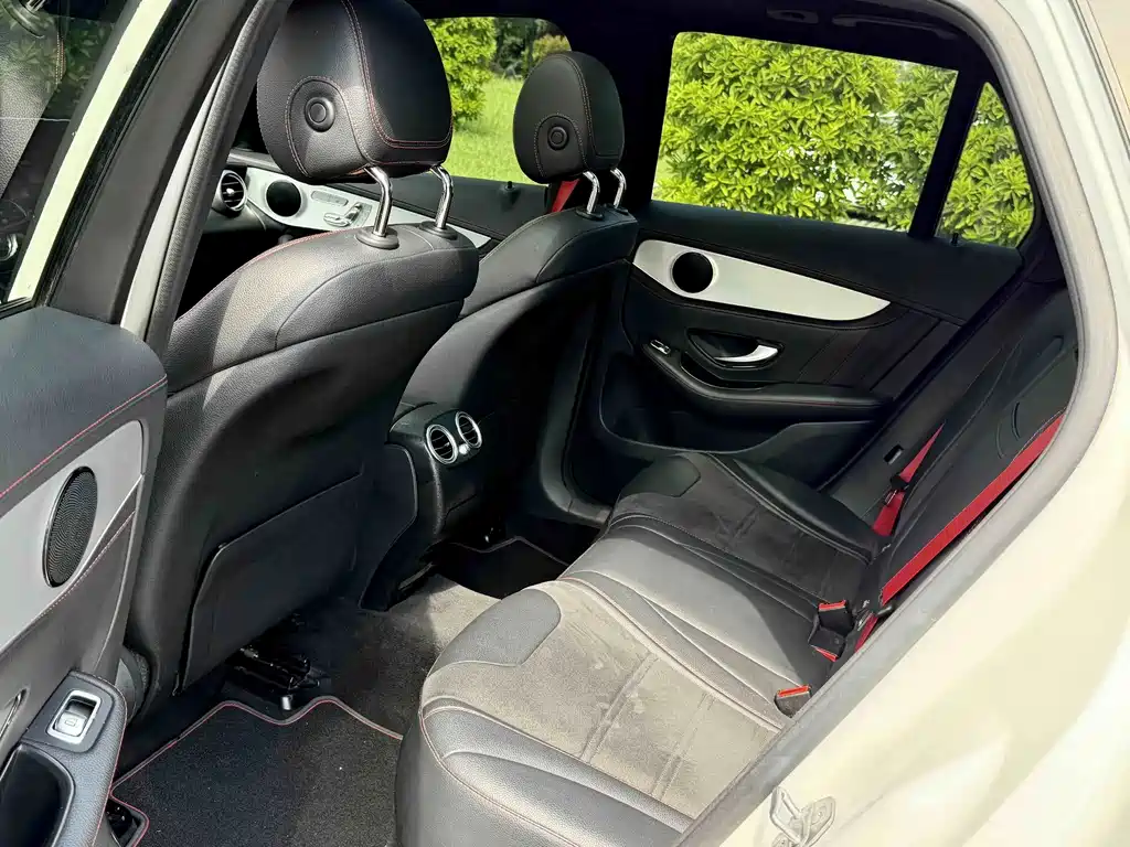 Mercedes-Benz GLC AMG — фото 18