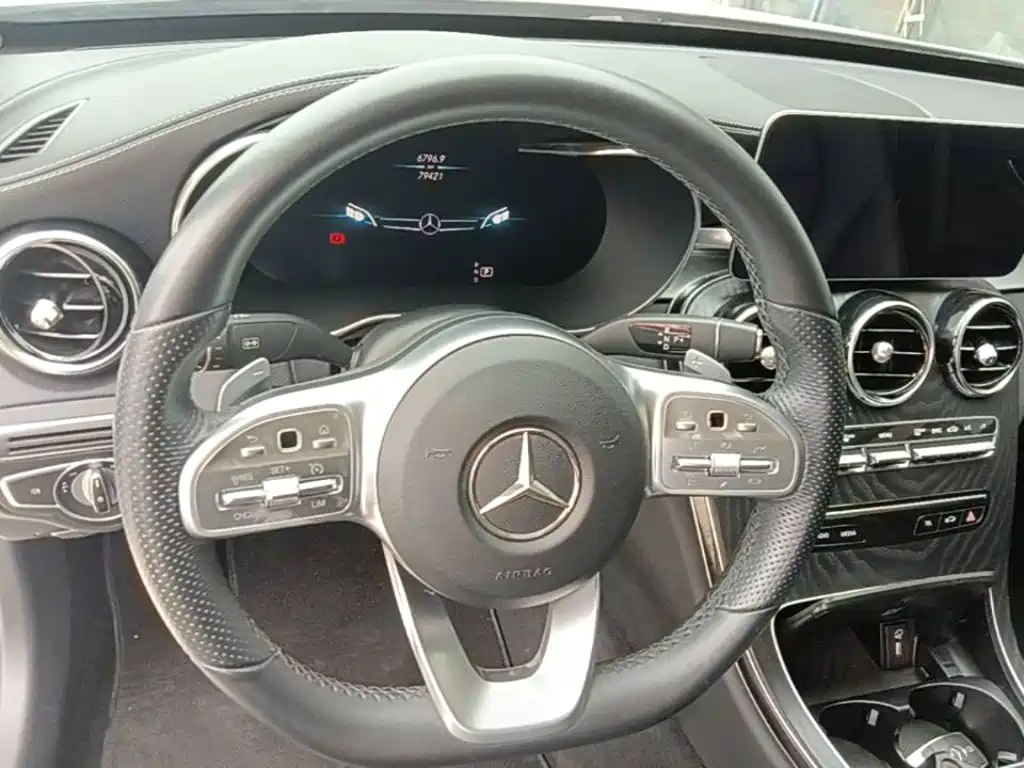 Mercedes-Benz C-Class — фото 11