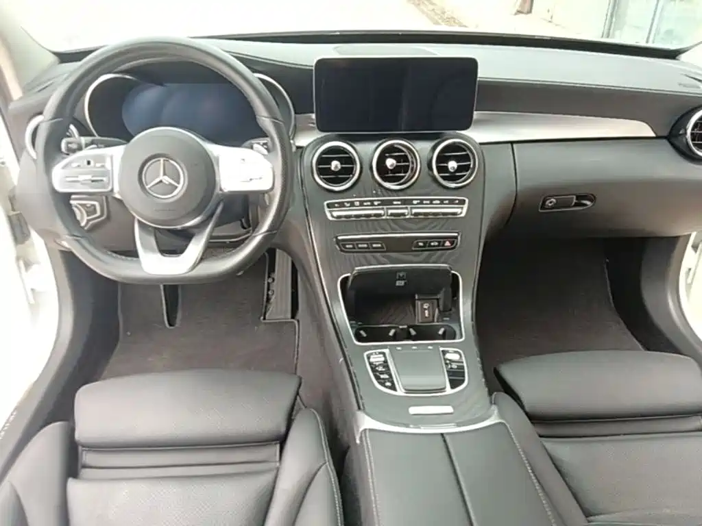 Mercedes-Benz C-Class — фото 10