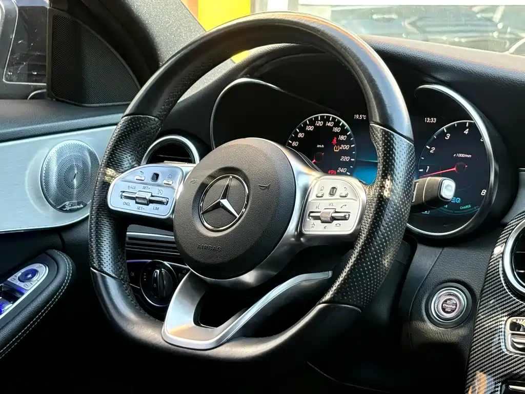 Mercedes-Benz C-Class — фото 18