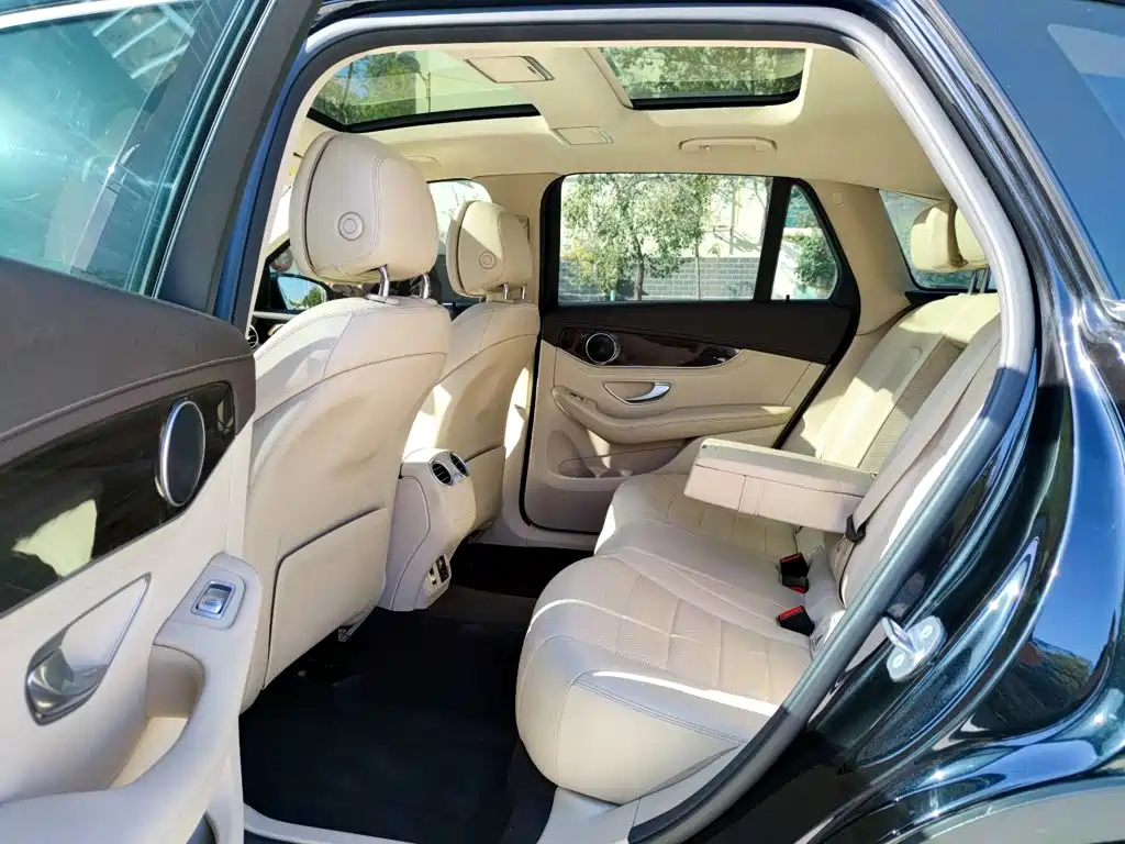 Mercedes-Benz GLC — фото 10