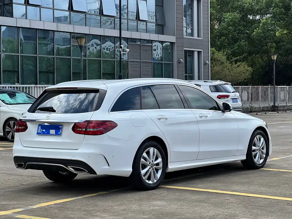 Mercedes-Benz C-Class (Import) — фото 3