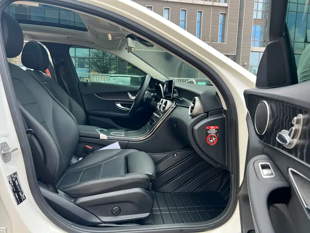 Mercedes-Benz C-Class (Import) — фото 8