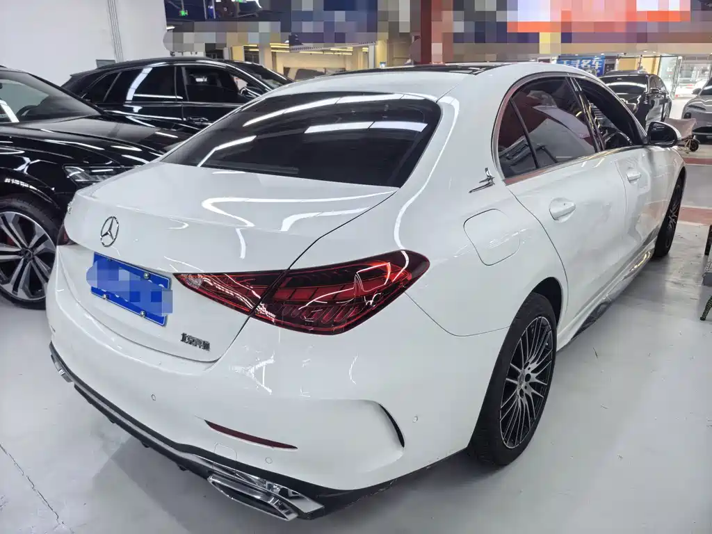 Mercedes-Benz C-Class — фото 10
