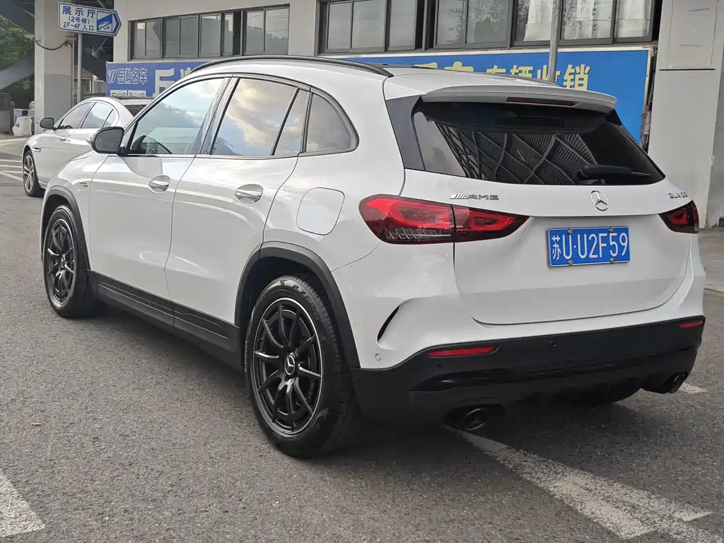 Mercedes-Benz GLA AMG — фото 13