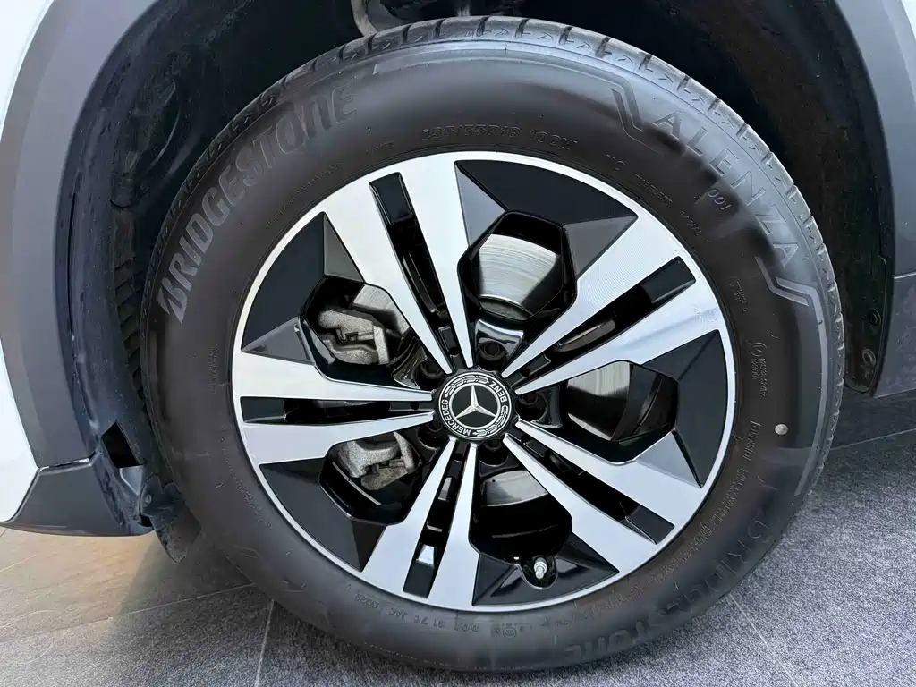 Mercedes-Benz GLA — фото 15