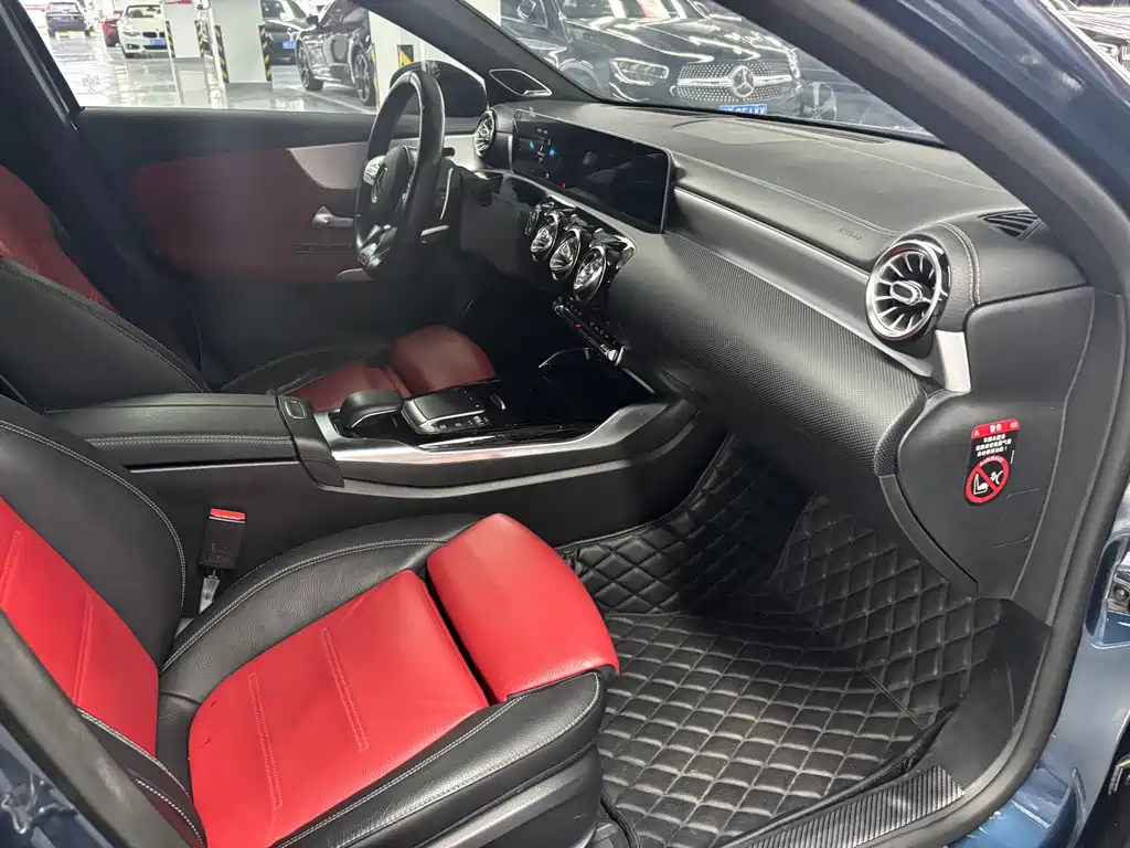 Mercedes-Benz A-Class AMG (Import) — фото 4