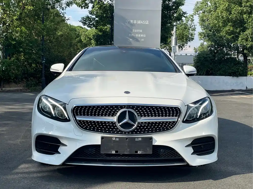 Mercedes-Benz E-Class (Import) — фото 2