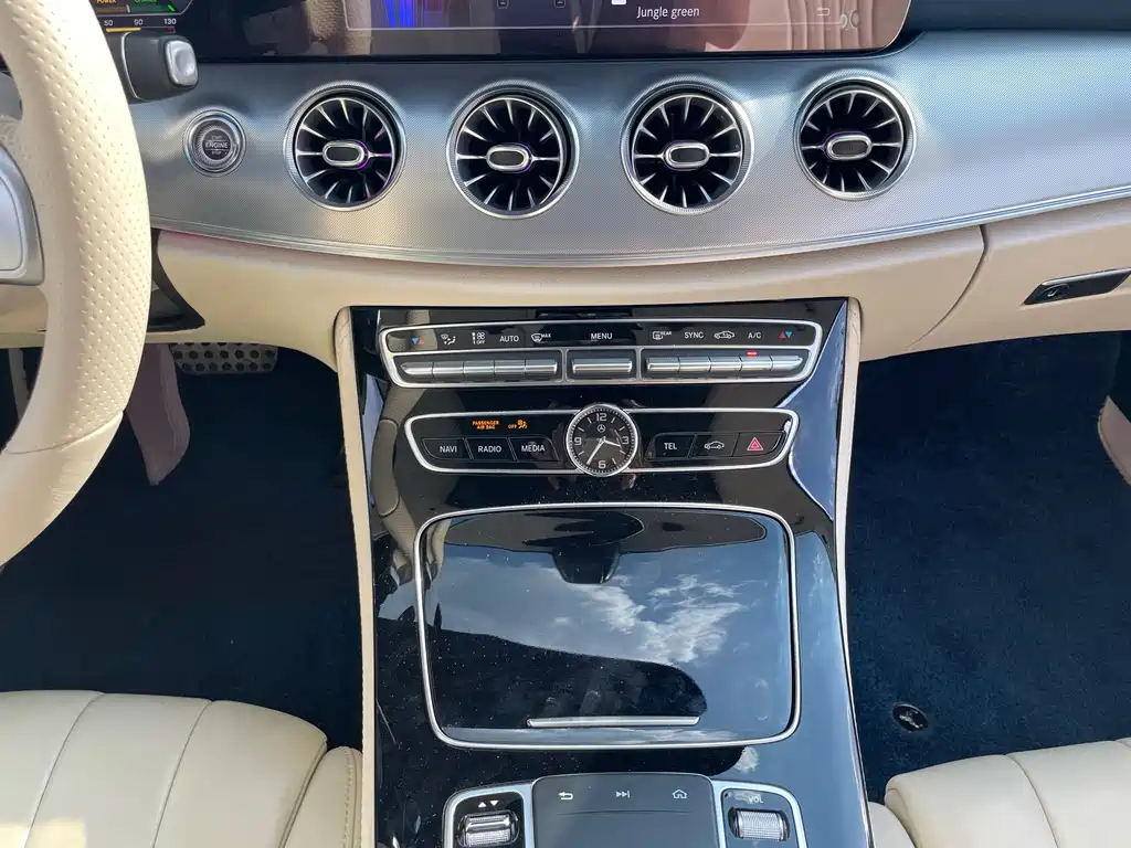 Mercedes-Benz E-Class (Import) — фото 14