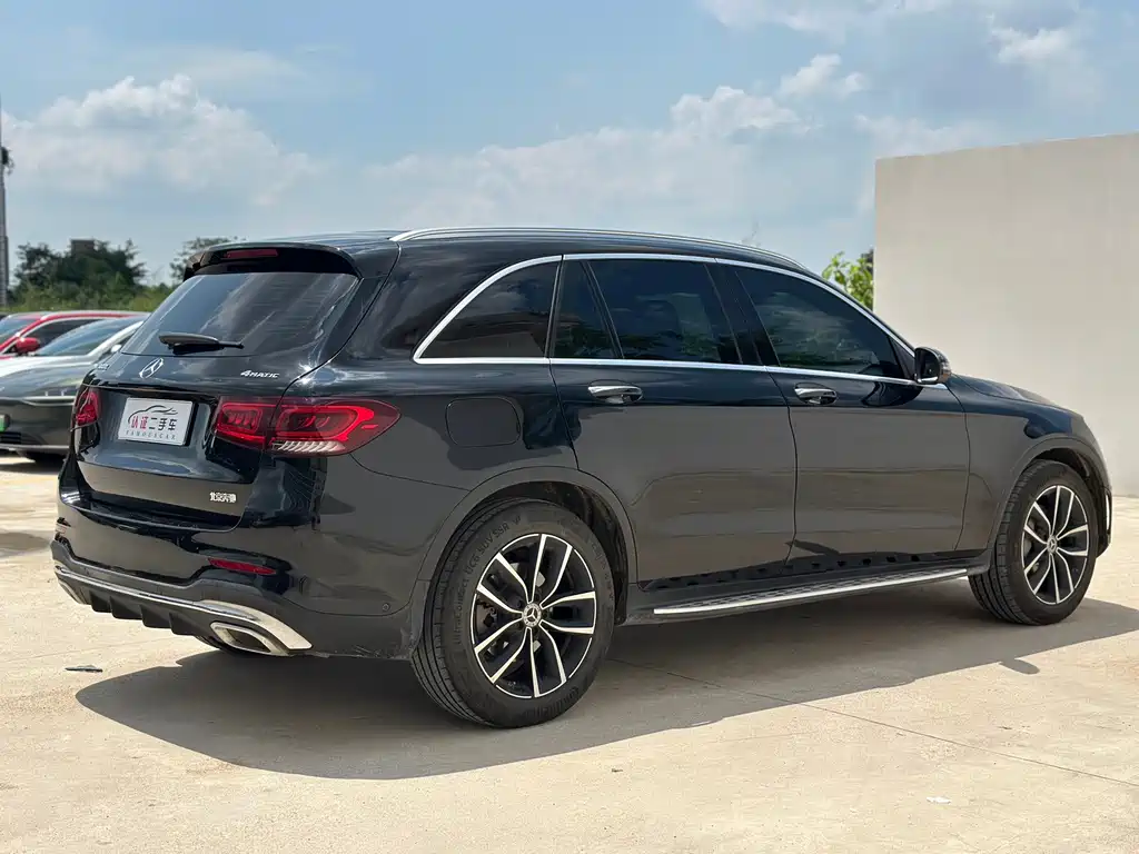 Mercedes-Benz GLC — фото 19