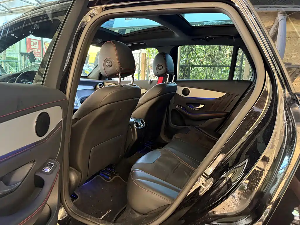 Mercedes-Benz GLC AMG — фото 6