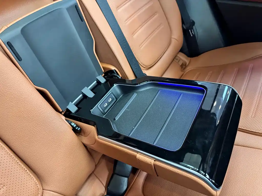 Mercedes-Benz GLC — фото 18