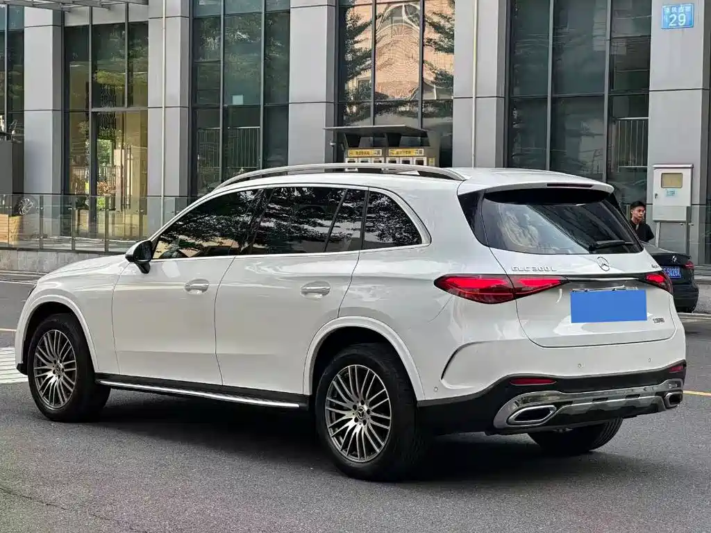 Mercedes-Benz GLC — фото 4
