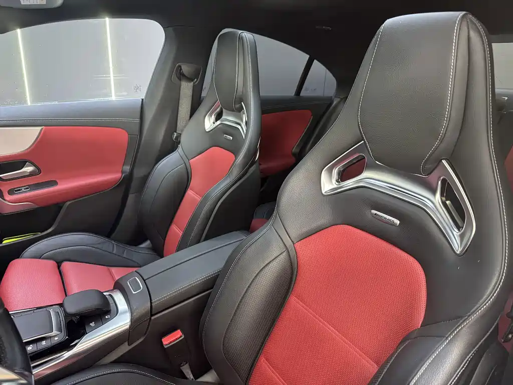 Mercedes-Benz CLA AMG — фото 5
