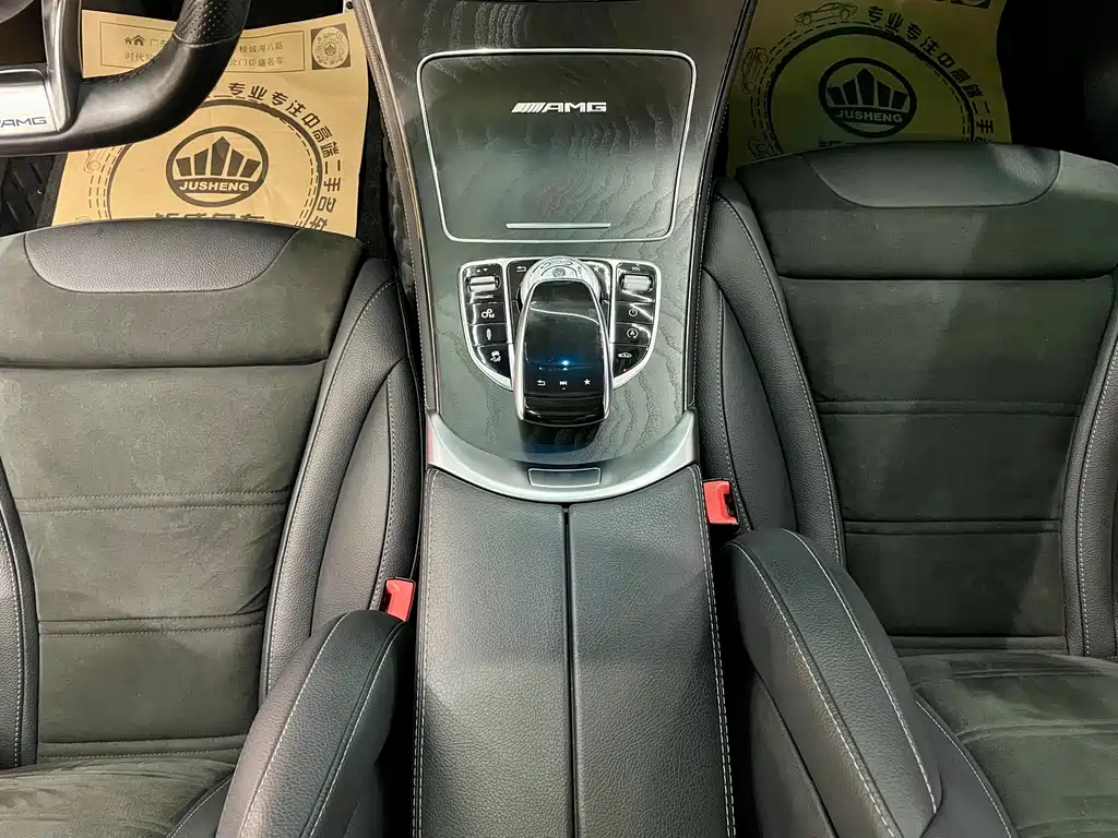 Mercedes-Benz GLC AMG — фото 13