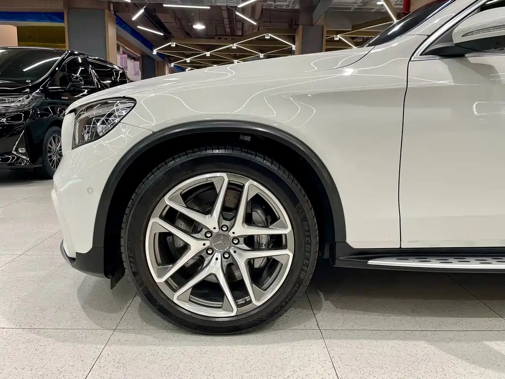 Mercedes-Benz GLC AMG — фото 3