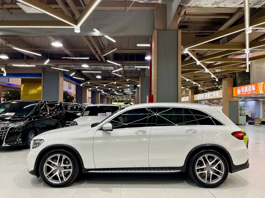 Mercedes-Benz GLC AMG — фото 4