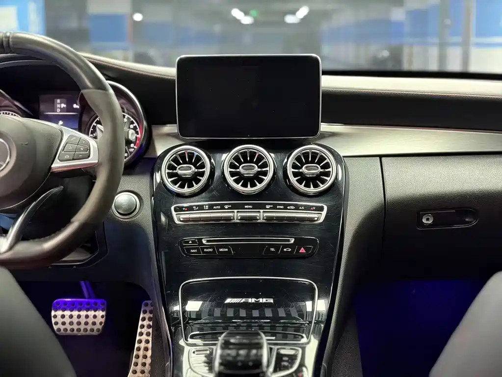 Mercedes-Benz C-Class AMG — фото 11