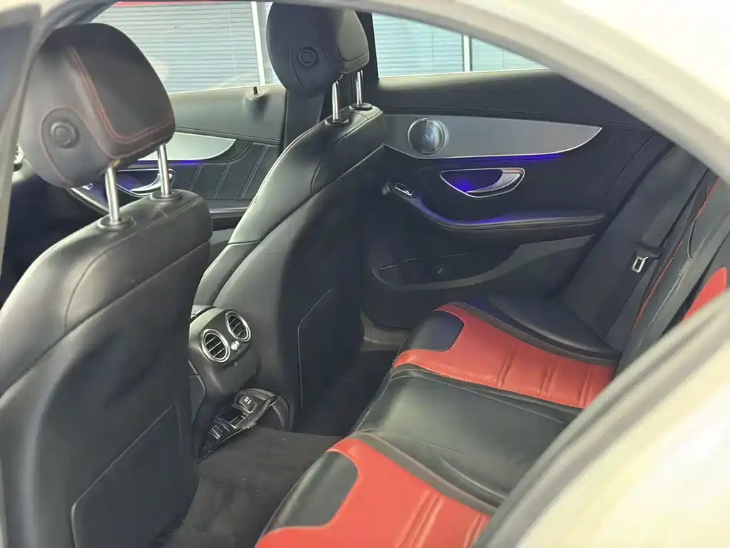 Mercedes-Benz C-Class AMG — фото 15
