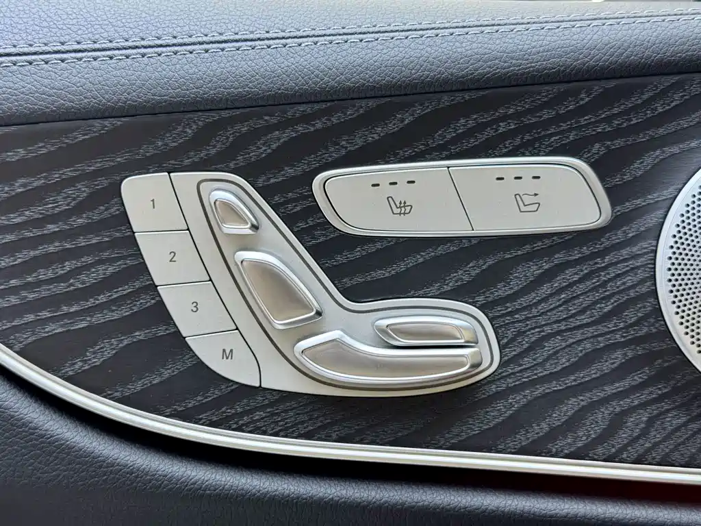 Mercedes-Benz E-Class (Import) — фото 7