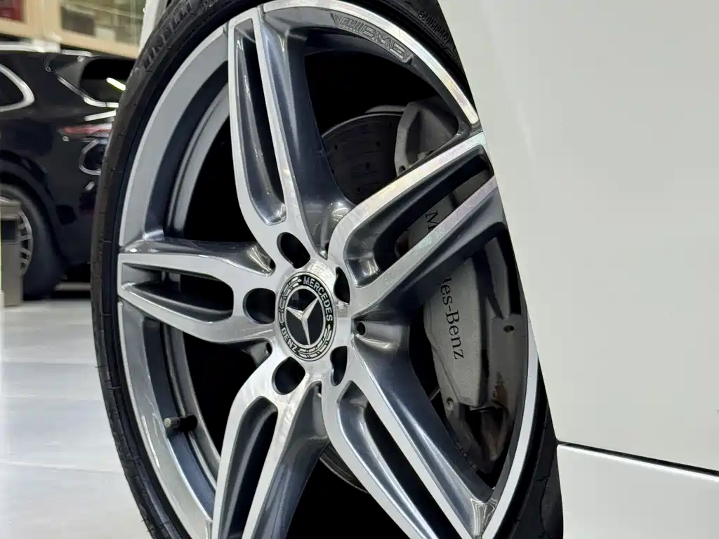 Mercedes-Benz E-Class (Import) — фото 10
