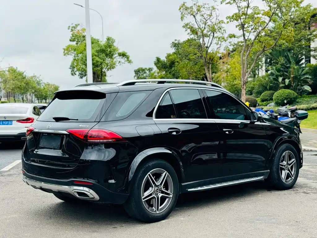Mercedes-Benz GLE (Import) — фото 14