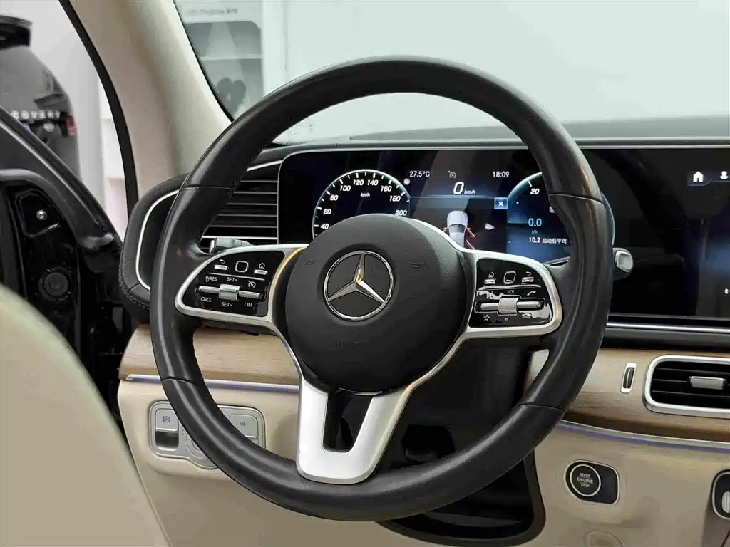 Mercedes-Benz GLE New Energy — фото 13