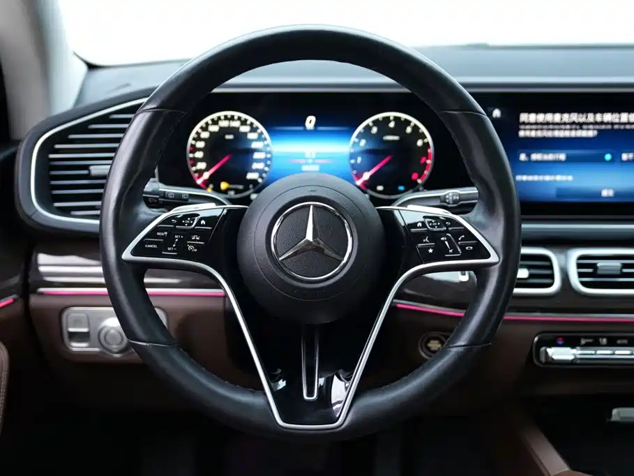 Mercedes-Benz GLE (Import) — фото 11