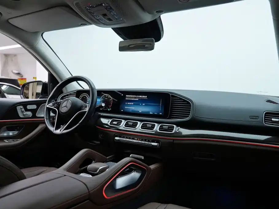 Mercedes-Benz GLE (Import) — фото 8