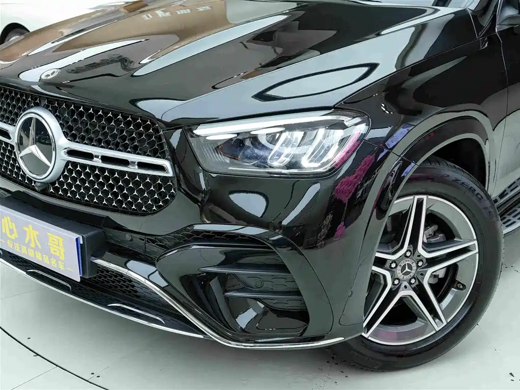 Mercedes-Benz GLE (Import) — фото 19